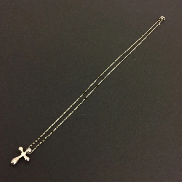 Tiffany&Co. Sterling Silver 925 Tear Drop Cross Pendant Necklace